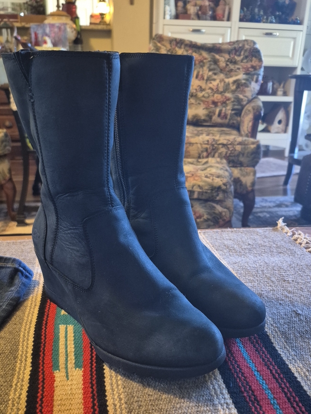 UGG "Joely" waterproof construction, wedge Heel Boots. Womens Size 7.5.